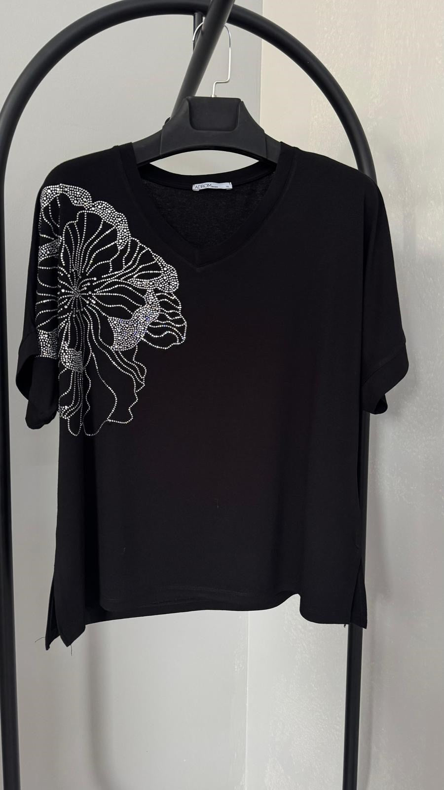 Kadın Büyük Beden Kısa Kollu V Yaka Taş Baskılı Viskon Bluz 2041-26