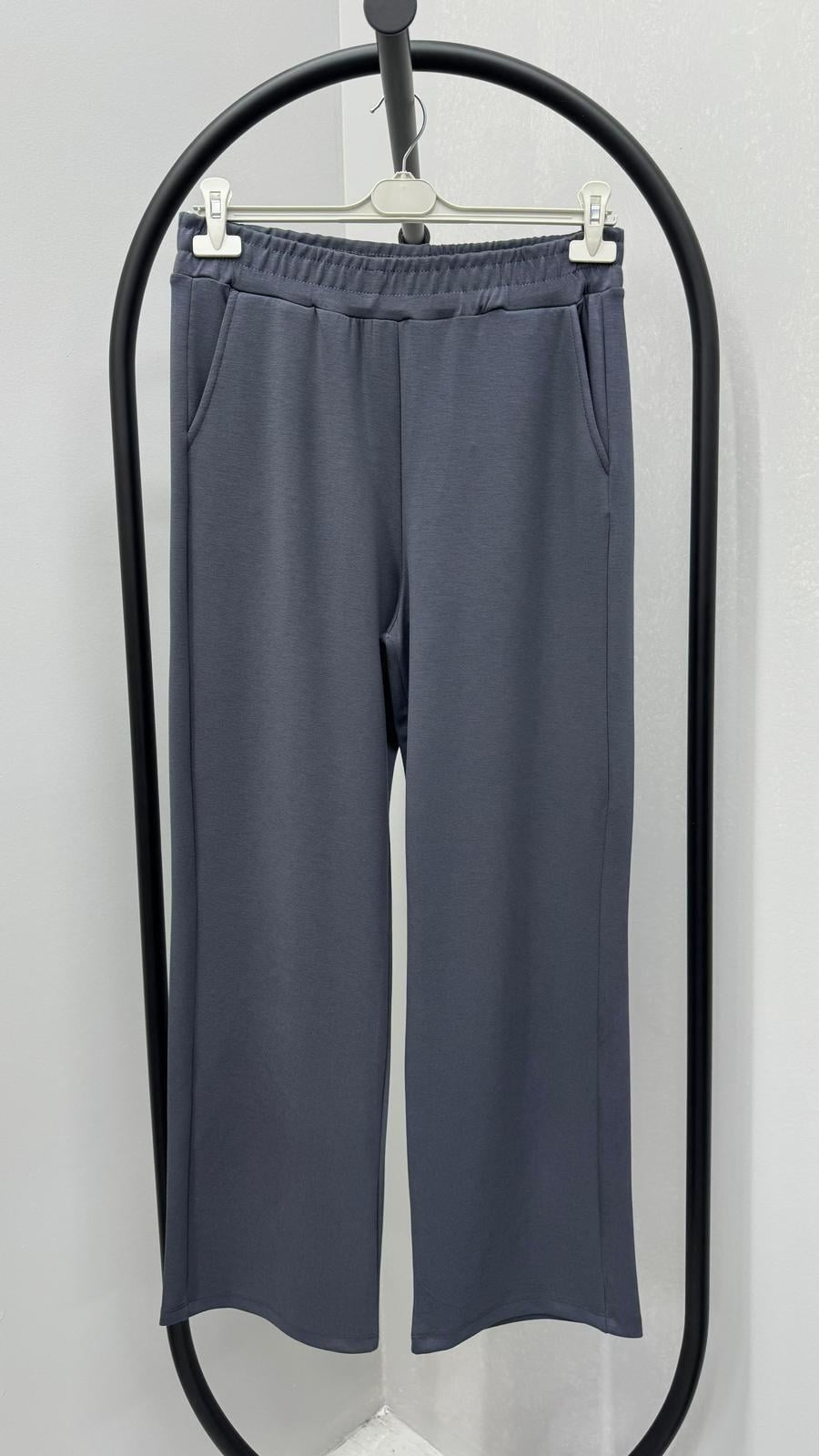 Kadın Büyük Beden Truvakar Kol Asimetrik Kesim Taş Baskı Detaylı Eşofman Takımı 8247-26