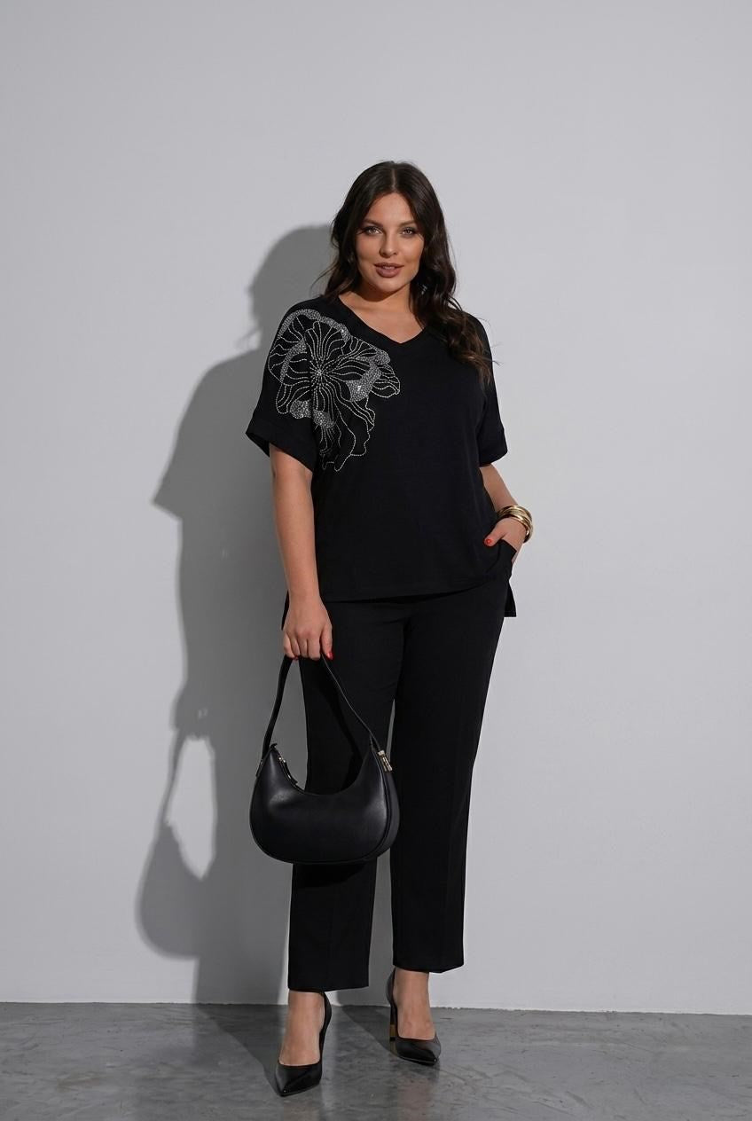 Kadın Büyük Beden Kısa Kollu V Yaka Taş Baskılı Viskon Bluz 2041-26