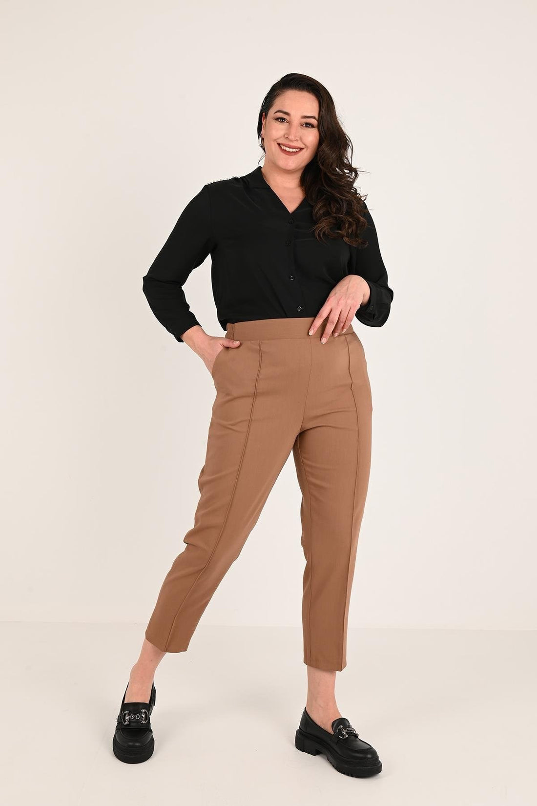 Kadın Büyük Beden Şeritli Kumaş Pantolon 6228-24