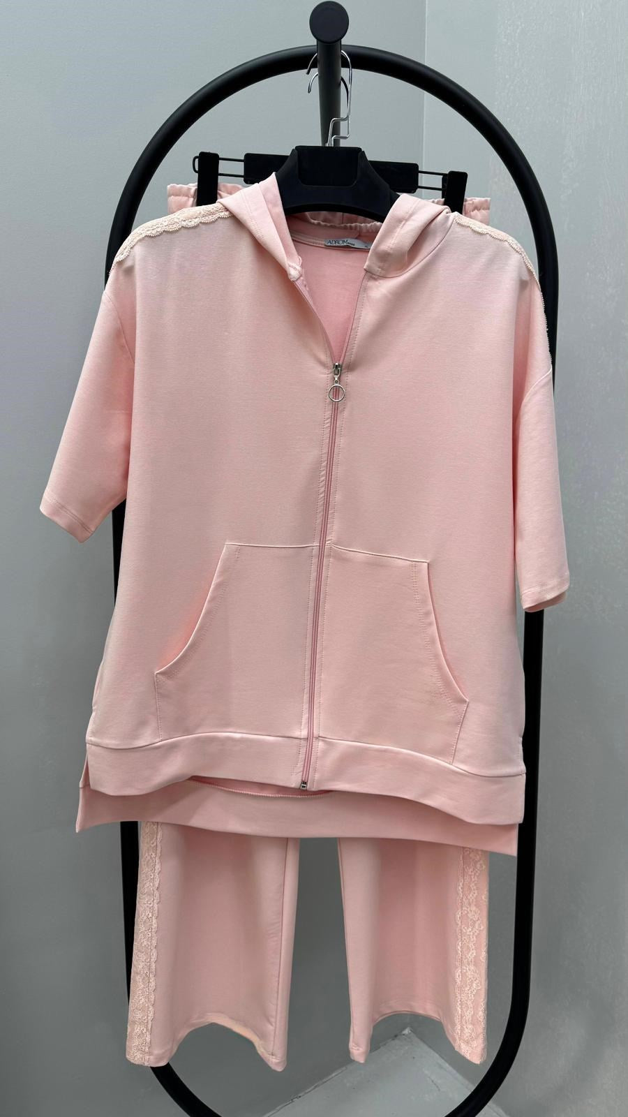 Kadın Büyük Beden Kısa Kollu Fermuarlı Kapüşonlu Dantel Detaylı Eşofman Takımı 8239-26