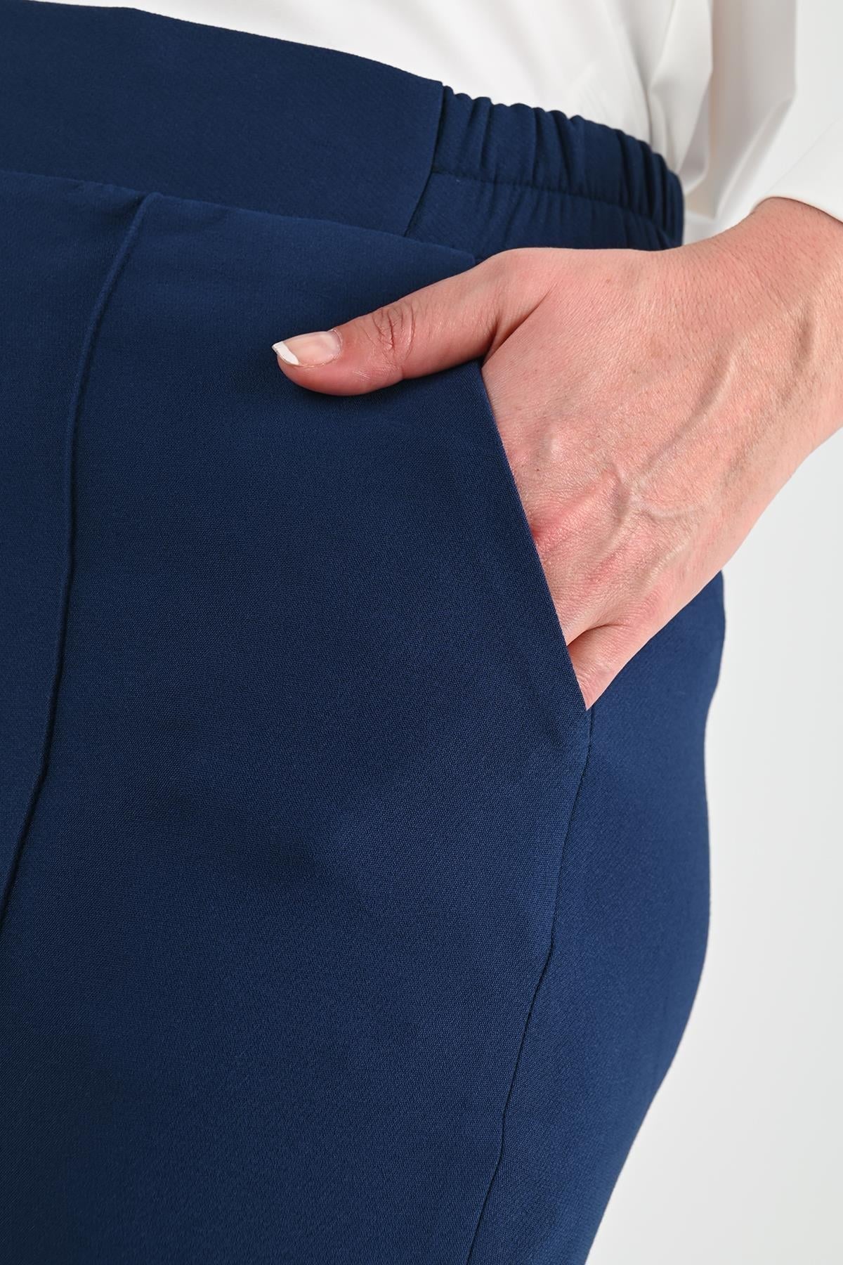 Kadın Büyük Beden Şeritli Kumaş Pantolon 6228-24